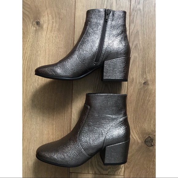 Steve Madden Kristina Ankle Boot - Picture 7 of 8